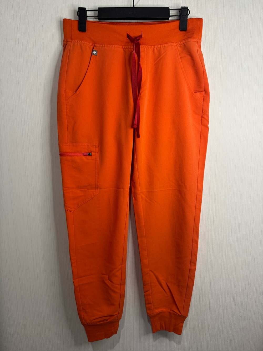 FIGS Zamora Jogger Scrub Pants. Limited Edition Sunset Orange! XS Petite.